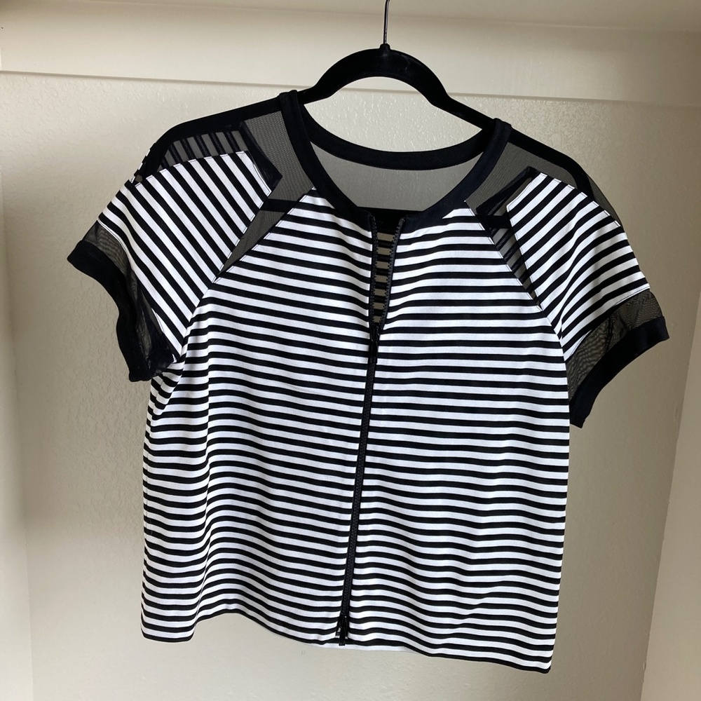Lafayette 148 Black White Stripe Mesh Cutout Zippered Short Sleeve Blouse Medium